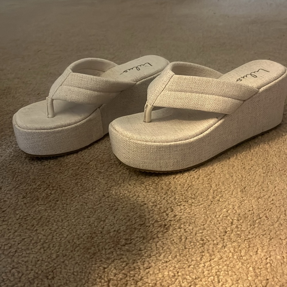 Lulus Averell Beige Woven Platform Thong Sandals - Size 8
